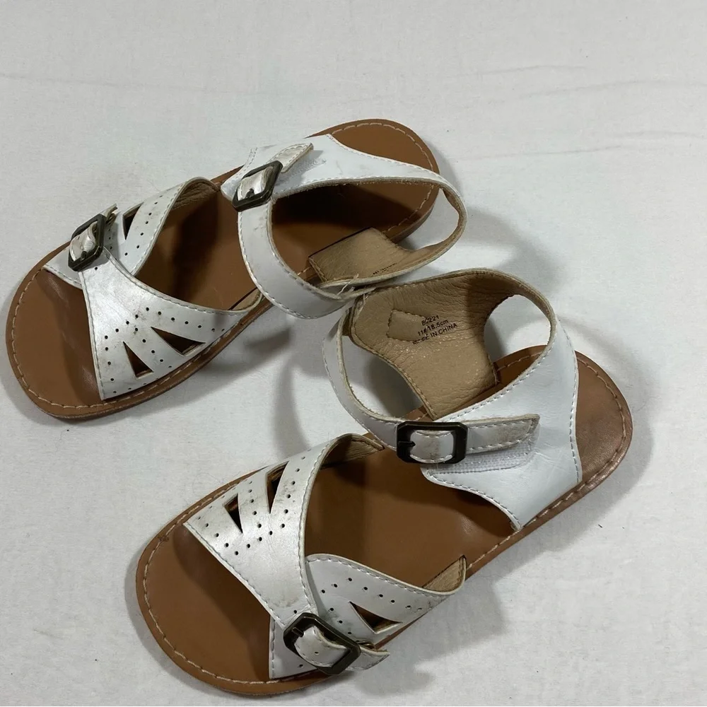 Leather White Strappy Sandals Size 11 Girls Velcro strap Sandals
